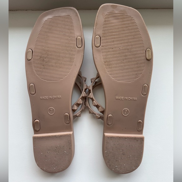 Steve Madden Skyler-J studded sandals - Picture 4 of 4